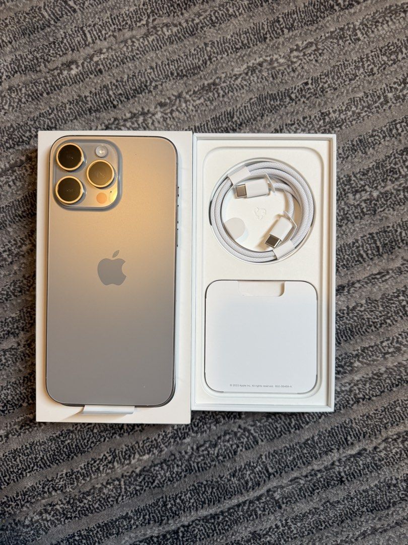 IPHONE 15 PRO MAX (Category: iPhone 15 Series) located in Makati City. Submitted by ms_closet00 (Listing ID 1429608141, Image 3). Description: ‼️ FOR SALE ‼️ iPhone 15 Pro Max 256 GB Natural Titanium Includes Original Box & UNUSED Charging Cord 📌 Cycle Count: 750 ✅ FACTORY UNLOCKED ✅ NO ISSUE / NO DENTS ✅ NO HISTORY OF REPAIR ✅ WELL- MAINTAINED, PERSONAL USE 📍 Location: Taguig City Meet-up within Taguig or nearby areas only 📩 PM is the key!.