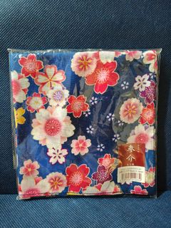 （分類：）位於 。 由 serserlala 提交（商品編號 1429543209，圖片 1）。簡介： 。