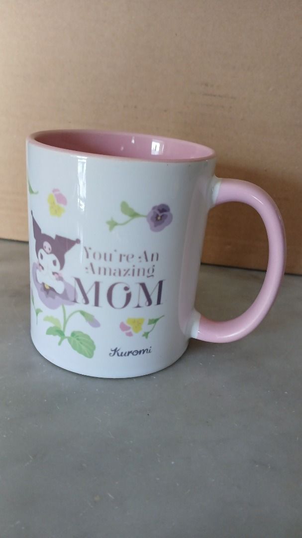 Kuromi “Amazing Mom” Ceramic Mug – Pink Interior 🌸