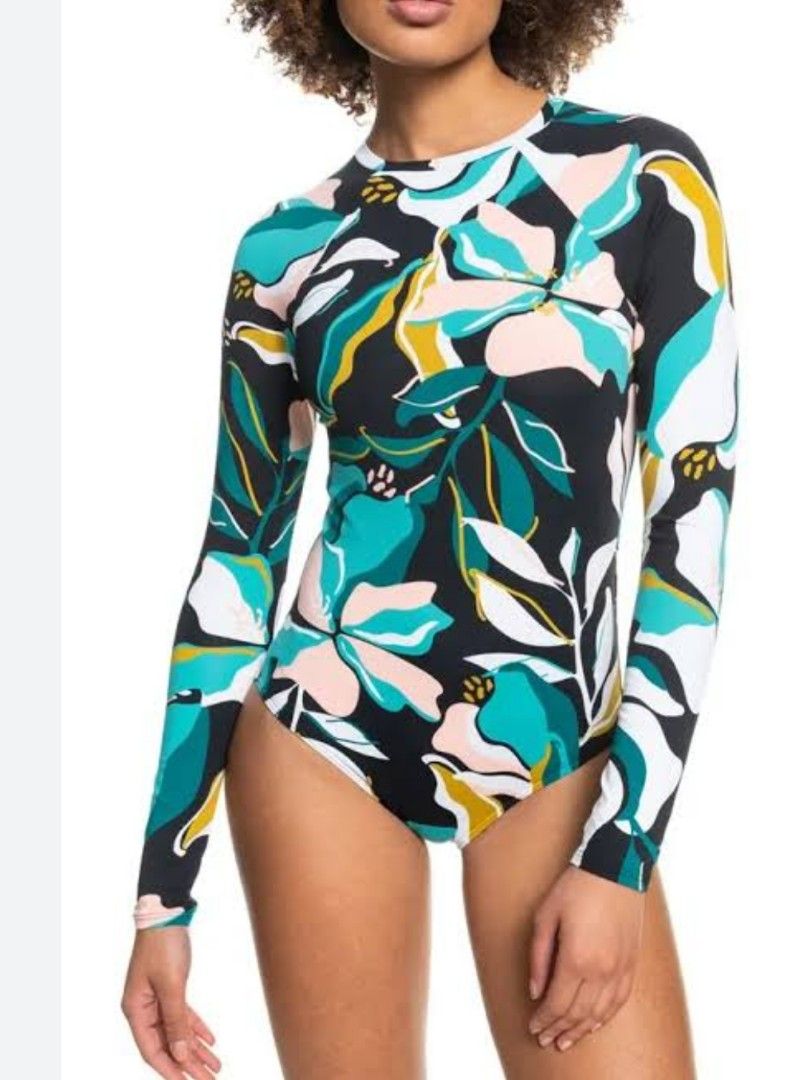 (L) ROXY Beach Classics Long Sleeves One Piece Swimsuit (Category: Bikinis & Swimsuits) located in Cainta. Submitted by sunnyfloshop (Listing ID 1429660622, Image 3). Description: Original price is ₱6,000+ 🍃Brandnew 🍃Large 🍃Back zipper 🍃Lined.