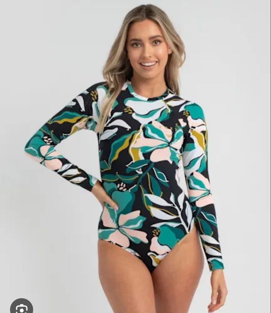 (L) ROXY Beach Classics Long Sleeves One Piece Swimsuit (Category: Bikinis & Swimsuits) located in Cainta. Submitted by sunnyfloshop (Listing ID 1429660622, Image 2). Description: Original price is ₱6,000+ 🍃Brandnew 🍃Large 🍃Back zipper 🍃Lined.