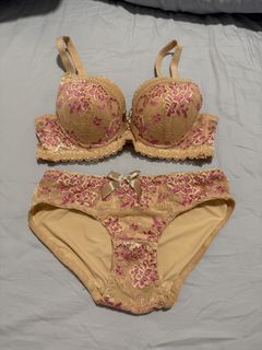 (Category: ) located in . Submitted by pgill91 (Listing ID 1429650192, Image 1). Description: .
