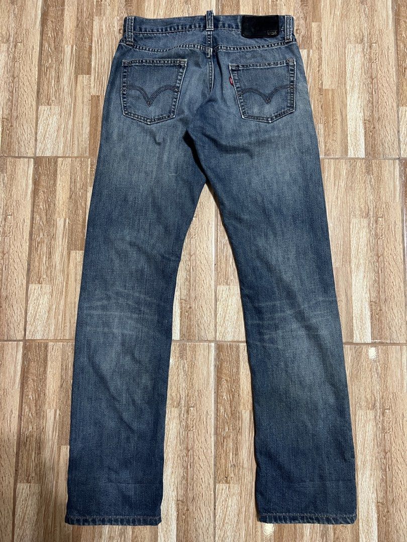 Levi’s 514 Slim Straight Plaid Lining Black Patch (Category: Jeans) located in Antipolo. Submitted by its.okay.to.thrift (Listing ID 1429627567, Image 3). Description: FOR SALE: Levi’s 514 Slim Straight Plaid Lining Black Patch ✅ 1,300 BMBY: May 2010 Factory Code: 4102 (China) Size: 30-31 Waist on tape ( 30 on tag, other measurements pls check photos carefully - ask questions or more photos) Condition: Great condition. Normal signs of usage. MOP:
