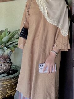 (Category: ) located in . Submitted by nrinaaaa (Listing ID 1429650162, Image 1). Description: .