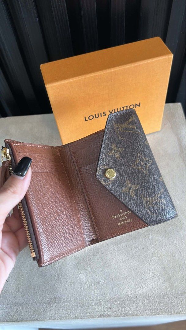 Louis Vuitton Monogram Wallet (Category: Luxury Bags & Wallets) located in Manila. Submitted by bagsdetails27 (Listing ID 1429568241, Image 2). Description: Louis Vuitton Monogram Canvas Victorine Compact Wallet Preowned Comes with box & dustbag 25,000.