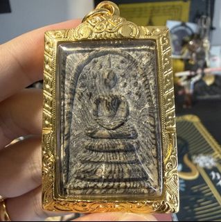 (Category: ) located in . Submitted by eqbombibi (Listing ID 1429543757, Image 1). Description: .