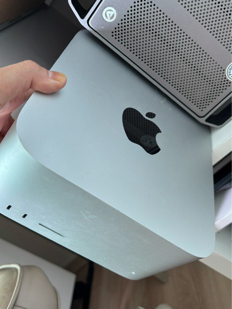 Mac Studio M2 Max419598122343485440