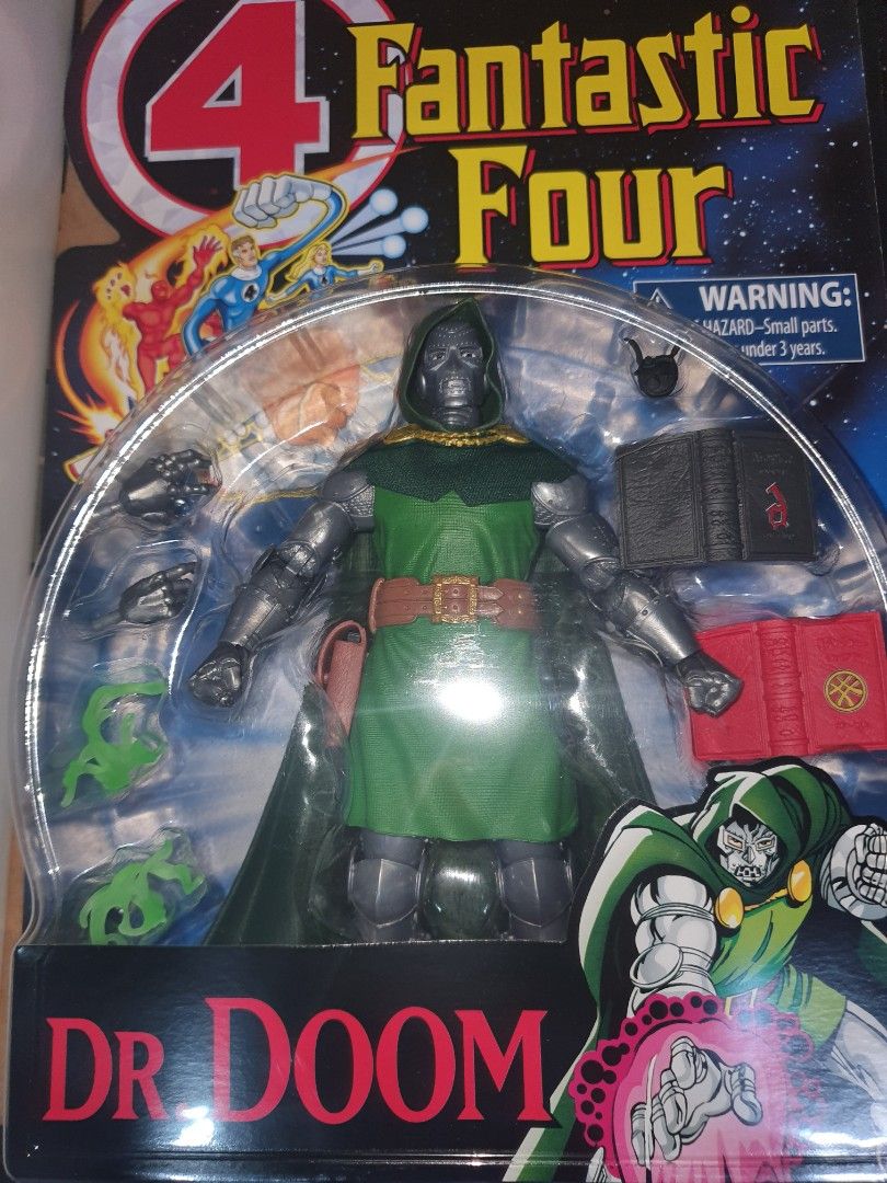Marvel legends (Category: Figurines & Statues) located in Manila. Submitted by iron_hunter (Listing ID 1429650898, Image 2). Description: misb marvel legends retro dr. doom -2.9k meet ups at sm manila shipping is optional.