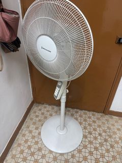 （分類：）位於 。 由 maya_kawii 提交（商品編號 1429603899，圖片 1）。簡介： 。