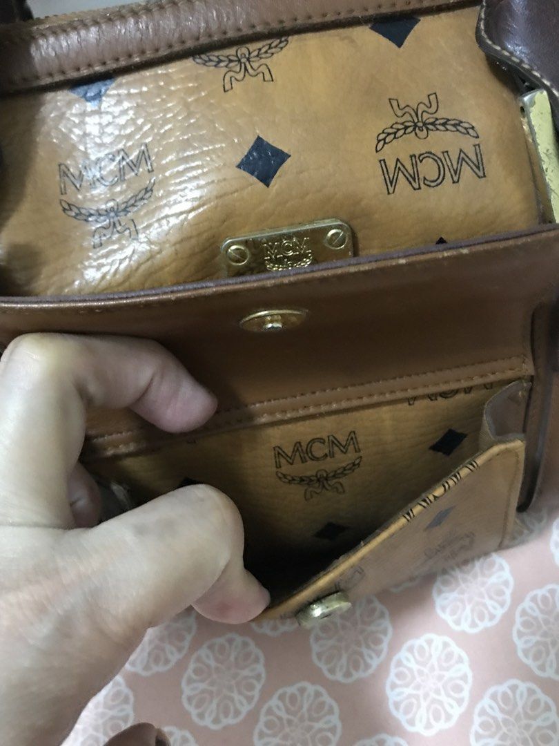 MCM Doctors Bag (Category: Luxury Bags & Wallets) located in Manila. Submitted by freshlemon58885 (Listing ID 1429589966, Image 3). Description: YKK zipper Needs cleaning Some Hardware tarnish No etiketa .