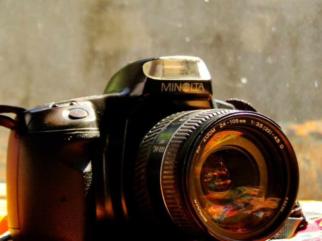 Minolta Alpha 101si Camera with Zoom Lens (Category: Cameras) located in Manila. Submitted by barrybakin41986 (Listing ID 1429634373, Image 1). Description: it's untested po. meet up po sa sm clark, sm pampanga, and marquee mall. para sa mga malalayo, ipapa jnt ko po ito and very secure ang camera na ito. negotiable po..