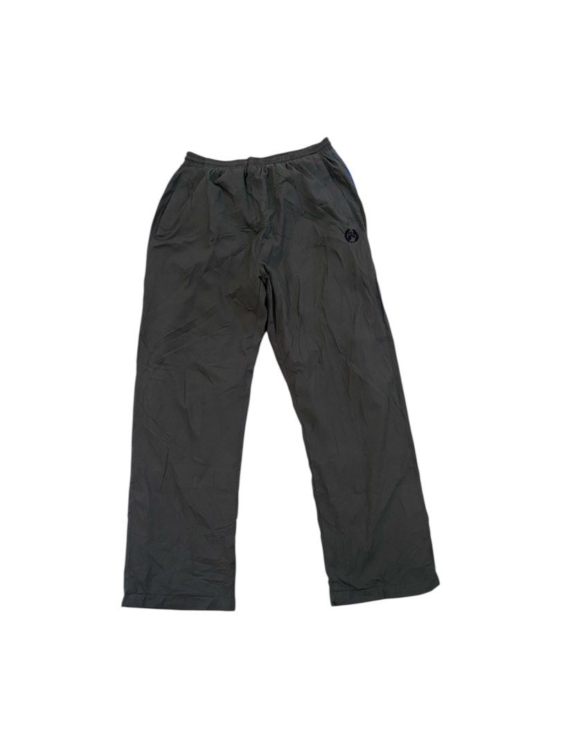 MLB Gray Track Pants - Medium (Category: Joggers) located in Borongan. Submitted by thrivory.ph (Listing ID 1429585507, Image 1). Description: Medium (Free waist) 28-34/40/9 Excellent condition No issue.
