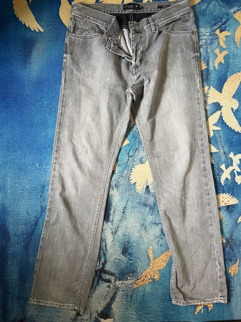 M&S Mens Straight cut Jeans (Category: Jeans) located in Quezon City. Submitted by dbs_16 (Listing ID 1429585283, Image 1). Description: M&S Jsen Wintle Collection Jeans 34 Waist, 31 Length.