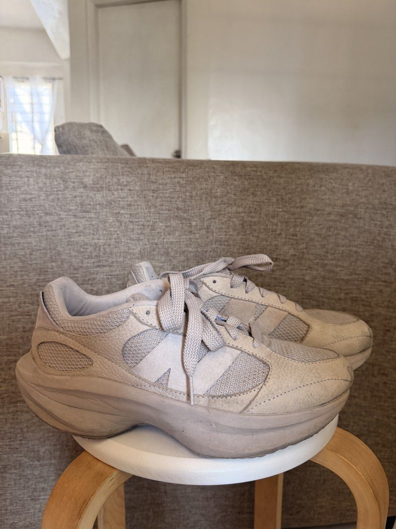 New Balance 327 Beige Sneakers (Category: Sneakers) located in Taguig. Submitted by johnjohnpaul (Listing ID 1429525263, Image 1). Description: These New Balance 327 sneakers are in a beige color. The shoes have a mesh and suede upper. The soles show some signs of wear. The New Balance logo is visible on the side of the shoe. Mainly used this for running. Wash it and it’ll be good as new. Still Negotiable.