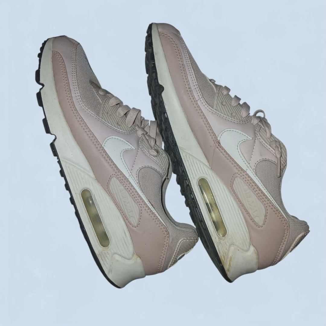 Nike Air Max 90 - Pink (Category: Sneakers) located in Sorsogon. Submitted by the_rags_selextors (Listing ID 1429539372, Image 3). Description: NIKE AIR MAX GOOD CONDITION FRESH FROM US BOX SIZE ; UK 8.5 / EUR 43 / CM 28 / BR 41 UNISEX.