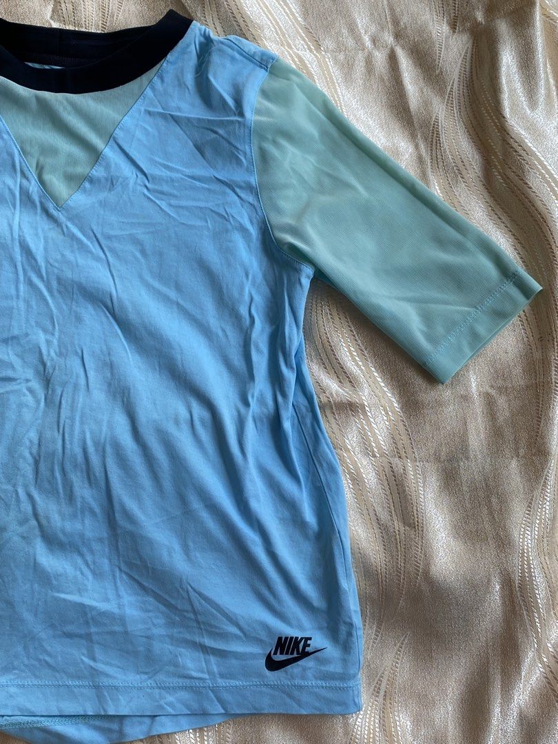Nike Blue Mesh Sleeve T-shirt (Category: Activewear) located in Manila. Submitted by dgjohn44288 (Listing ID 1429622817, Image 2). Description: Declutter All sizes are small Height - 5’2 Men 149 each Location : Taytay, Rizal .