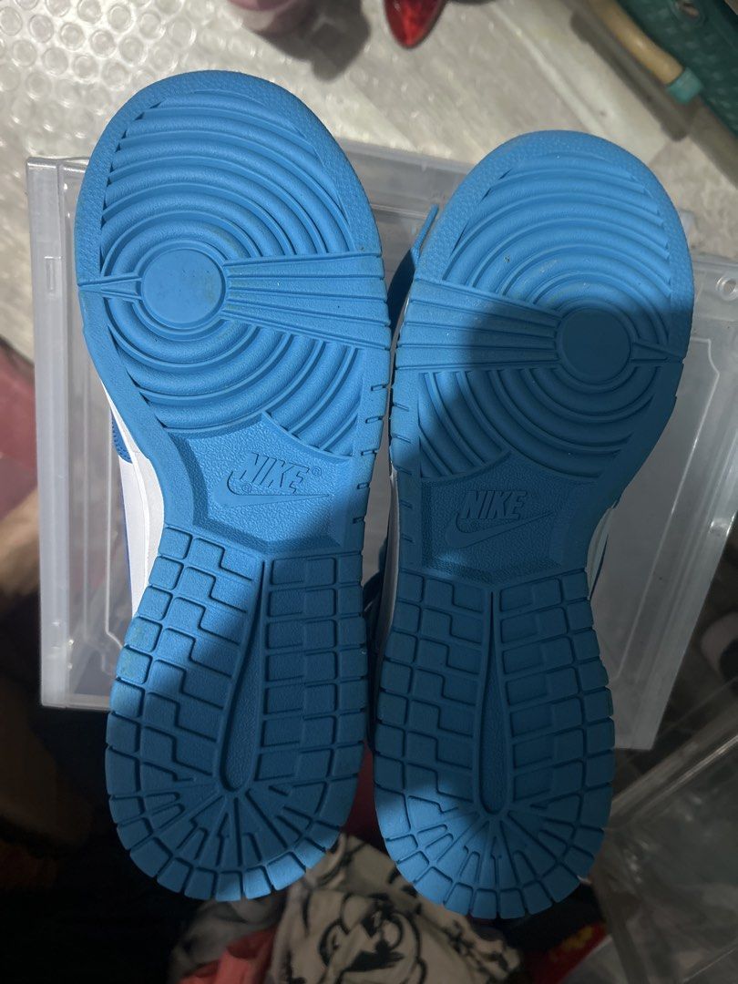 Nike Dunk High Blue White (Category: Sneakers) located in Manila. Submitted by hellokitty_21 (Listing ID 1429621729, Image 3). Description: Nike dunk high, size 8 US mens, issue ( no box).