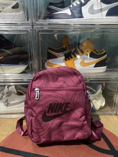 (Category: ) located in . Submitted by _everlightsoles (Listing ID 1429565892, Image 1). Description: .