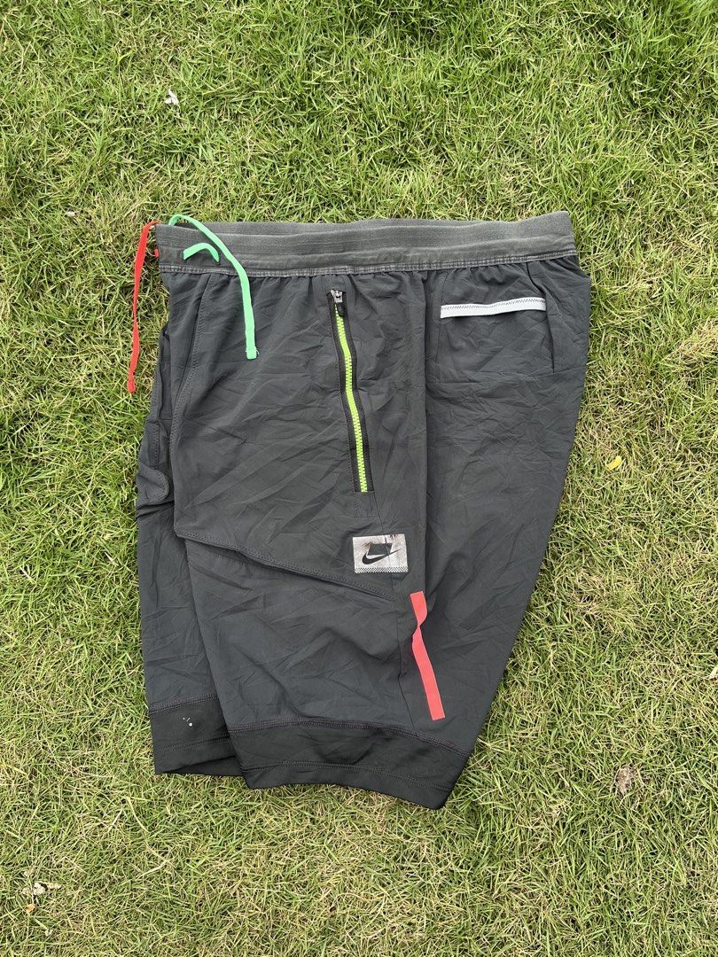 Nike NSW Dri-Fit Shorts (Category: Shorts) located in Bayog. Submitted by hared_dos (Listing ID 1429583445, Image 2). Description: .