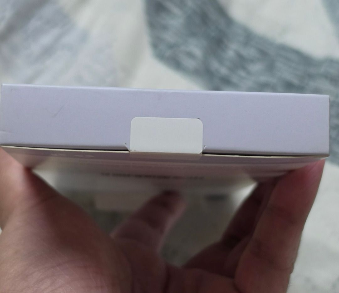 PITAKA Ultra Thin HD Clear Glass Screen Protector for S24 Ultra (Category: Cases & Sleeves) located in Quezon City. Submitted by redcrayonaristocrat (Listing ID 1429585358, Image 3). Description: LAST PRICE NO SWAPS Bought in Aug 2024 Brand new and sealed Thin and super clear tempered glass for Galaxy S24 Ultra For S24U only - If gusto nyo ipilit for a different model, wala na ako dyan RFS: Upgraded to S26 Ultra Refer to Deal method for location 