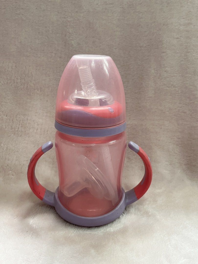 Playtex Baby Sippy Cup with Handles (Category: Breastfeeding & Bottle Feeding) located in Rizal. Submitted by noble.iamkarla (Listing ID 1429573597, Image 2). Description: .