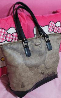 (Category: ) located in . Submitted by hachiifinds (Listing ID 1375906583, Image 1). Description: .