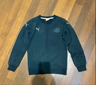 (Category: ) located in . Submitted by preloved-c (Listing ID 1429510049, Image 1). Description: .