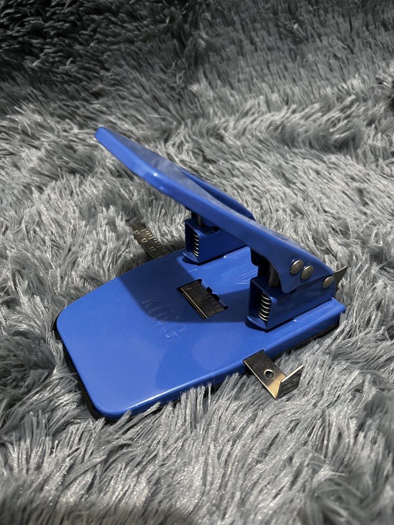 Puncher 2-hole (Category: Craft Supplies & Tools) located in Manila. Submitted by claurenj (Listing ID 1429614543, Image 3). Description: .