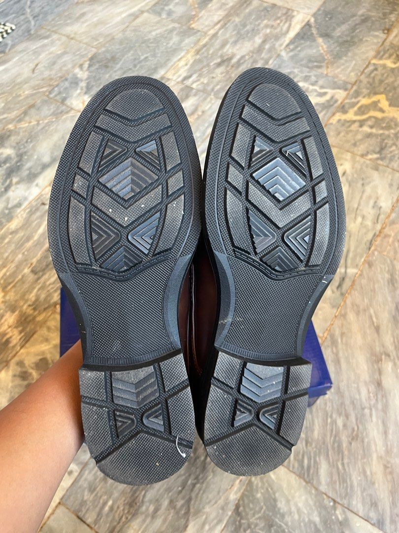 Rusty Lopez Casual Loafers (Category: Dress Shoes) located in Puerto Princesa. Submitted by somebyca (Listing ID 1429549564, Image 3). Description: Used once for the wedding Ships from Puerto Princesa City 🏝️ Mode of payment: Gcash or BDO.