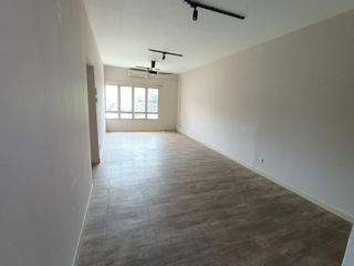 (Category: ) located in . Submitted by fin81 (Listing ID 1429612329, Image 1). Description: .