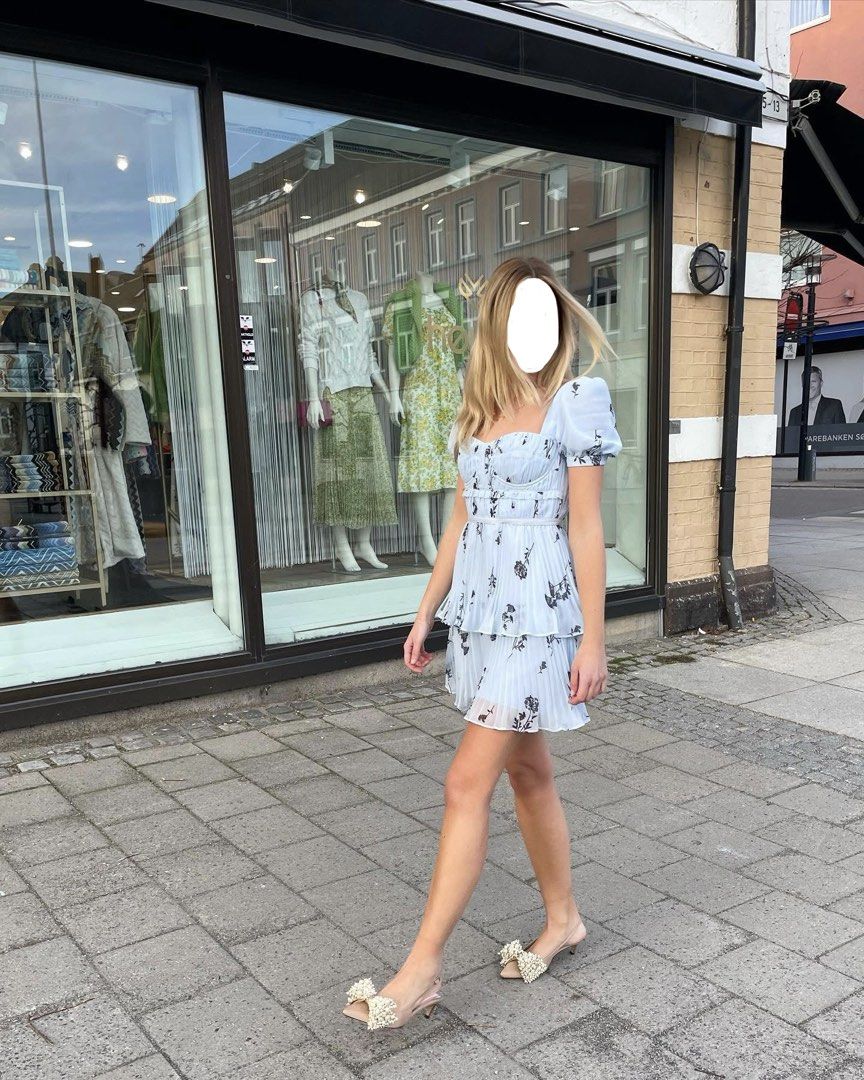 Self Portrait chiffon formal dress (Category: Dresses) located in Marikina City. Submitted by prttypieces (Listing ID 1429604536, Image 1). Description: .