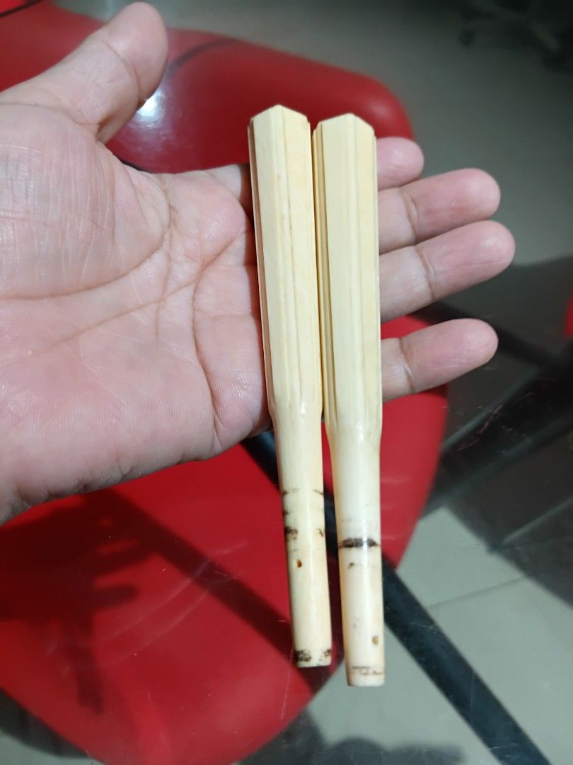 Shamisen Ivory 2pcs (Category: Musical Instruments) located in Quezon City. Submitted by threetwotwo2ndaccount (Listing ID 1429666718, Image 1). Description: Listing is for a pair of shamisen ivory. have a unique octagonal design on the ends. They are made ivory. Each shamisen has three holes on the end. These are perfect enthusiasts or collectors..