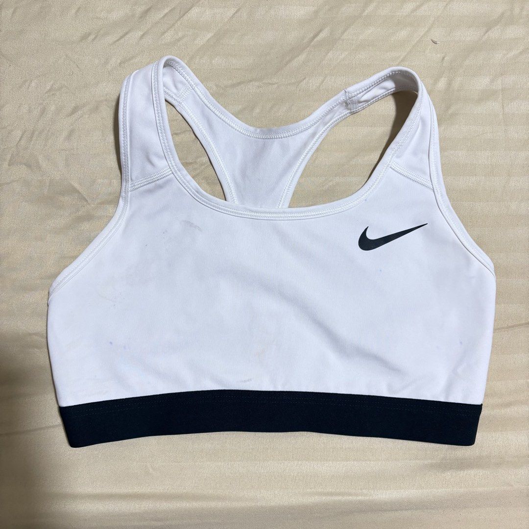 Sports Bra & shorts (Category: Activewear) located in Daet. Submitted by raqijimenez (Listing ID 1429531625, Image 2). Description: Preloved Sportwear In good condition Original.