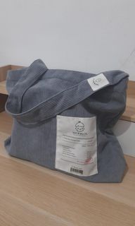 (Kategori: ) berada di . Dikirim oleh juwitalim (ID iklan 1429596120, Gambar 1). Deskripsi: .