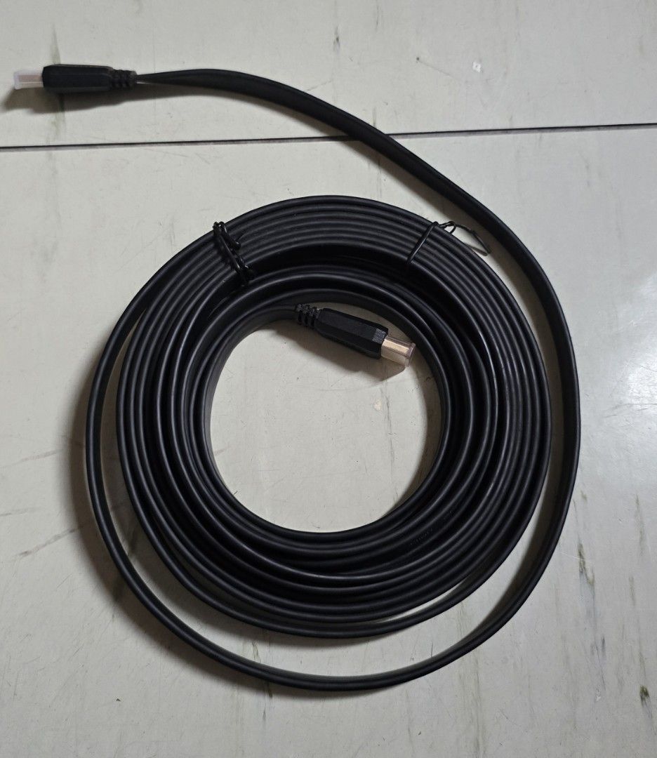 Ugreen Flat HDMI Cable (5 Meters) (Category: Cables & Adaptors) located in Quezon City. Submitted by zenstar_6fc3ef (Listing ID 1429576345, Image 1). Description: *** NO WARRANTY *** *** NO RETURN/NO REFUND *** Payment via Gcash only Delivery via courier to be booked and shouldered by the buyer. Metro Manila area only. No swapping, please. Thanks.