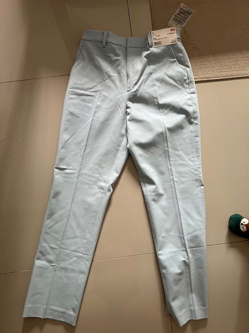 Uniqlo Slacks (Category: Other Bottoms) located in Quezon City. Submitted by ex-box (Listing ID 1429546794, Image 3). Description: Women EZY Ankle Pants (2 way Stretch) Size: Small Waist 60-66cm Hip 85-91cm Color: Blue / Light Blue .