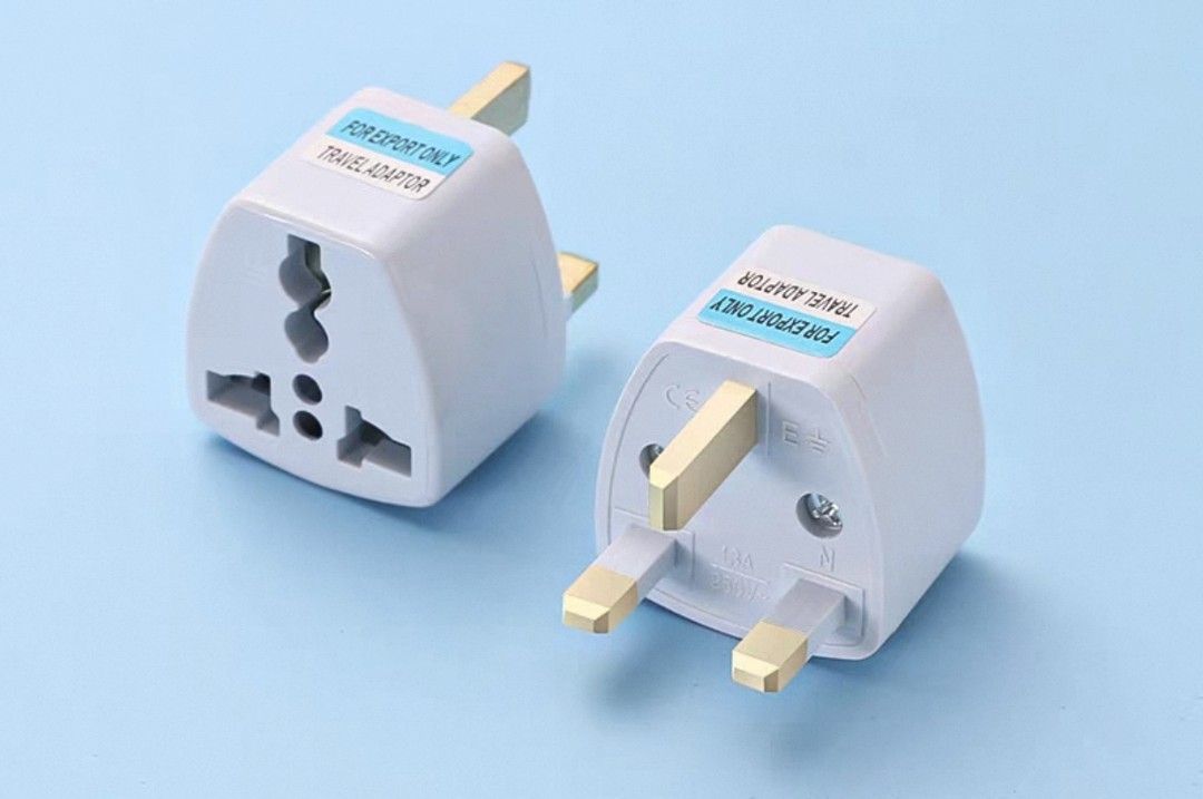 Universal Travel Adapter x 03443471650148864000