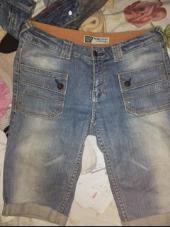 (Category: ) located in . Submitted by teensbucketlist (Listing ID 1429602760, Image 1). Description: .