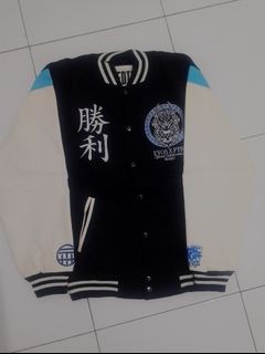 (Kategori: ) berada di . Dikirim oleh hmzsecondstuff (ID iklan 1429556534, Gambar 1). Deskripsi: .