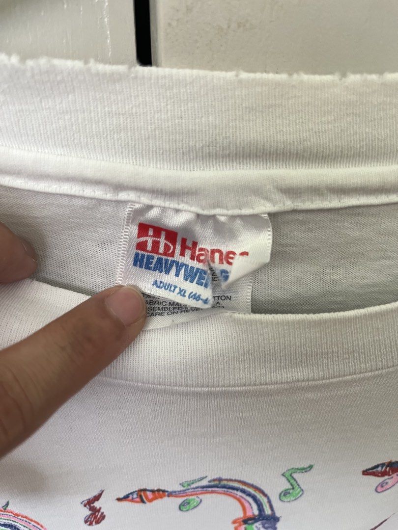 Vintage Jazz Tee (Category: Tshirts & Polo Shirts ) located in Quezon City. Submitted by _earlb (Listing ID 1429518820, Image 3). Description: 24x30 Soft cotton Worn in look Nice graphic Few stains at back Neckline distressing .