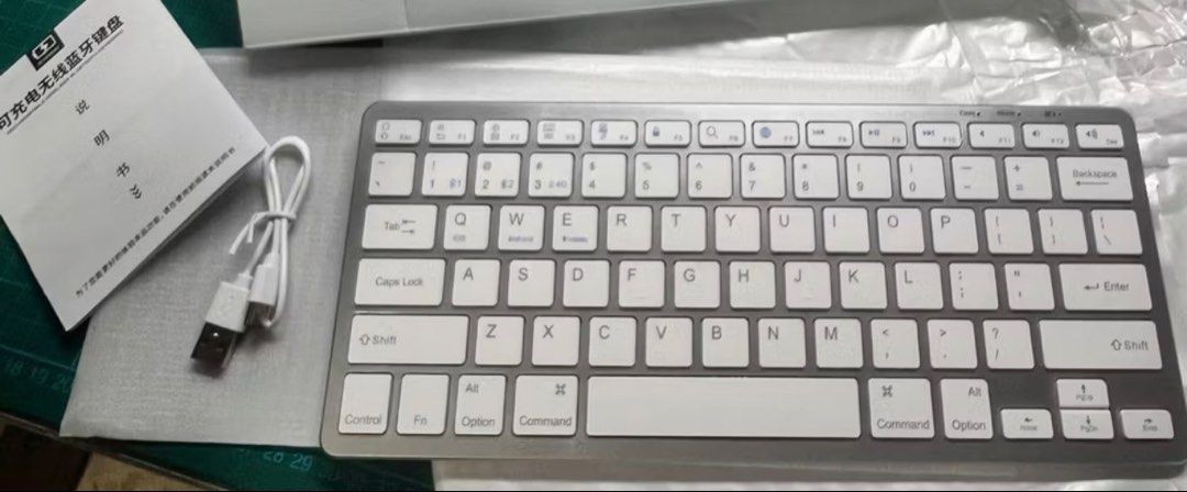 Wireless Bluetooth Keyboard443351165389383682