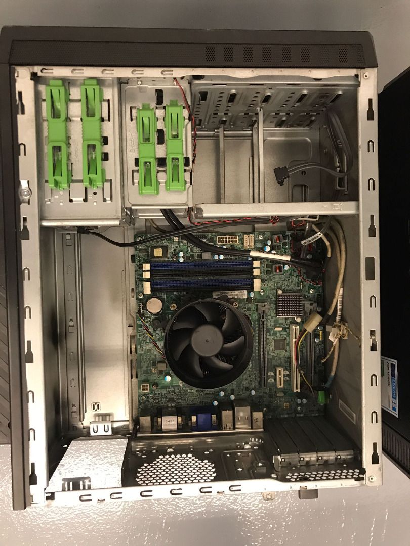 3 PC Desktop478228743581214726