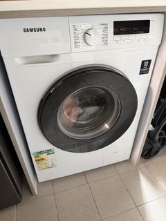 （分類：）位於 。 由 labebe.inc 提交（商品編號 1431210026，圖片 1）。簡介： 。