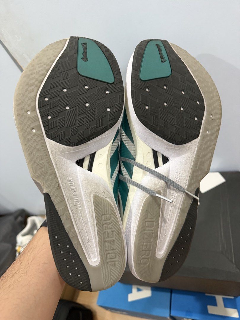 Adidas Boston 13 US 11 (Category: Sneakers) located in Caloocan City. Submitted by vinzgo (Listing ID 1431299324, Image 3). Description: SIZE: US 11 Usage: 3KM indoors RFS: Shoes are too big for me PM me if you’re interested .