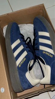 (Category: ) located in . Submitted by amlnzmi (Listing ID 1431302161, Image 1). Description: .