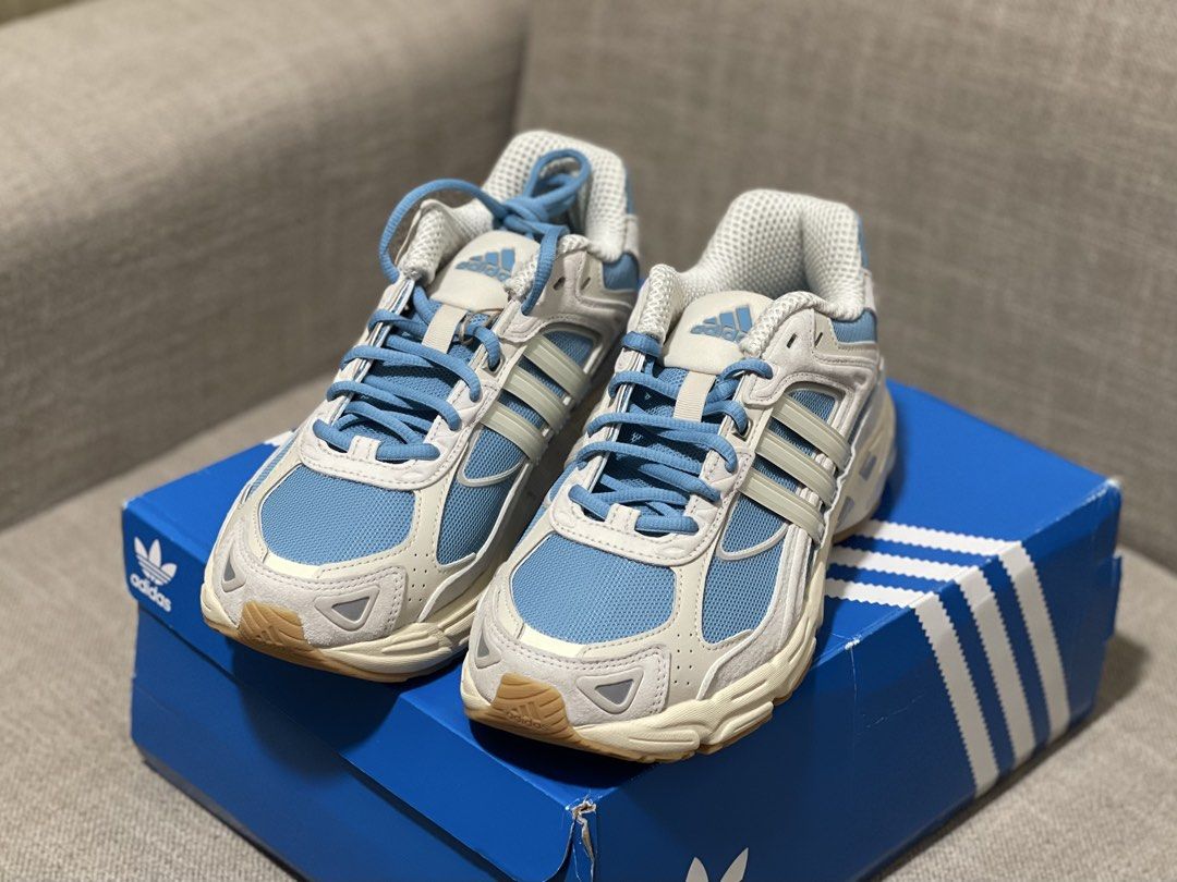 Adidas Response CL Seoul Sneakers - US8 ₱2,800 (Category: Sneakers) located in Taguig. Submitted by cee.declutters (Listing ID 1431371506, Image 1). Description: ADIDAS RESPONSE CL SEOUL - US8 ₱2,800 Original. Can pass as brand new, used once ONLY. ₱7,000 (SRP) Inclusions: Original box, shoes. Pick-up: My location in Taguig Shipping: Anywhere (c/o of buyer).