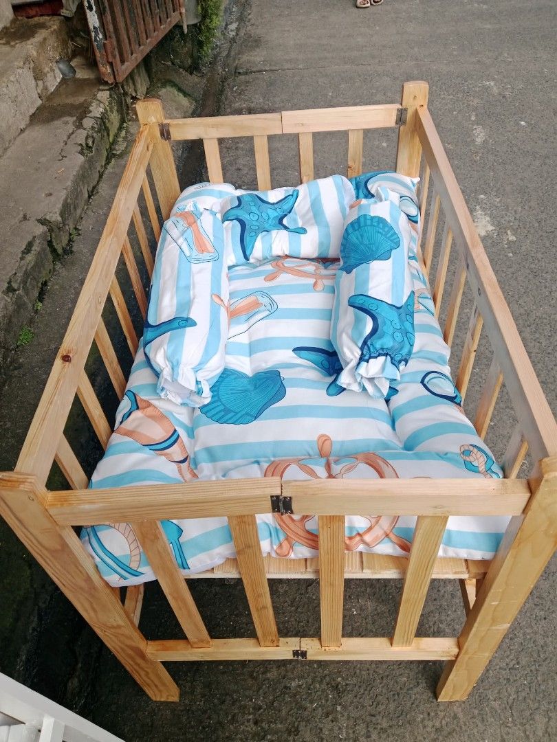 Adjustable Crib with foam size 22x36inches (Category: Cots & Cribs) located in Manila. Submitted by dolorchris69891 (Listing ID 1431206917, Image 2). Description: adjustable Crib with foam.