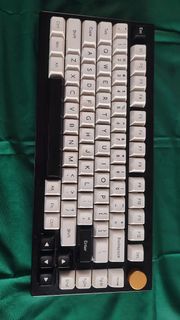 (Category: ) located in . Submitted by appcoycoy (Listing ID 1431214497, Image 1). Description: .