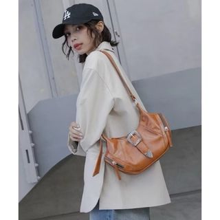 由 silverrshop (刊登 ID 1431283885，圖片 1) 提交，位於 的 (類別：)，說明：。