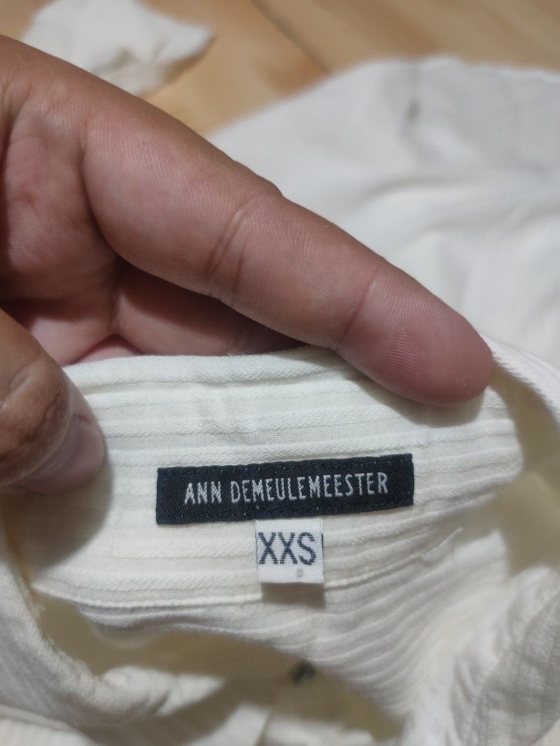 ANN DEMEULEMEESTER (Category: Dresses) located in Tacloban City. Submitted by tactripp (Listing ID 1431273798, Image 3). Description: Authentic Size XXS on tag w - 17.5 L - 35 front / 38.5 back Sleeve - 26 Excellent Condition No issue.